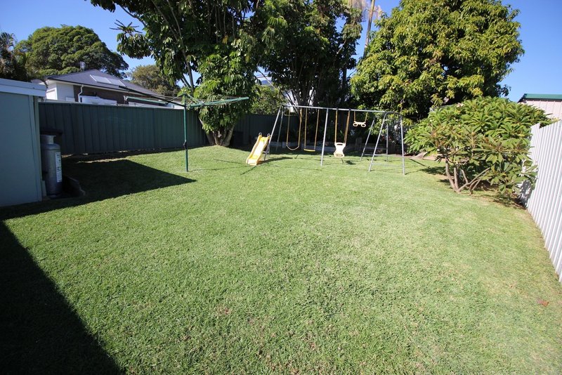 Photo - 24 Fifth Street, Boolaroo NSW 2284 - Image 12