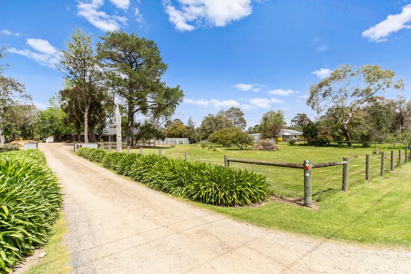 Photo - 24 Finsbury Road, Devon Meadows VIC 3977 - Image 3