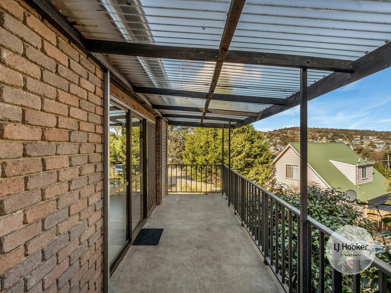 Photo - 24 Flagstaff Gully Road, Lindisfarne TAS 7015 - Image 17