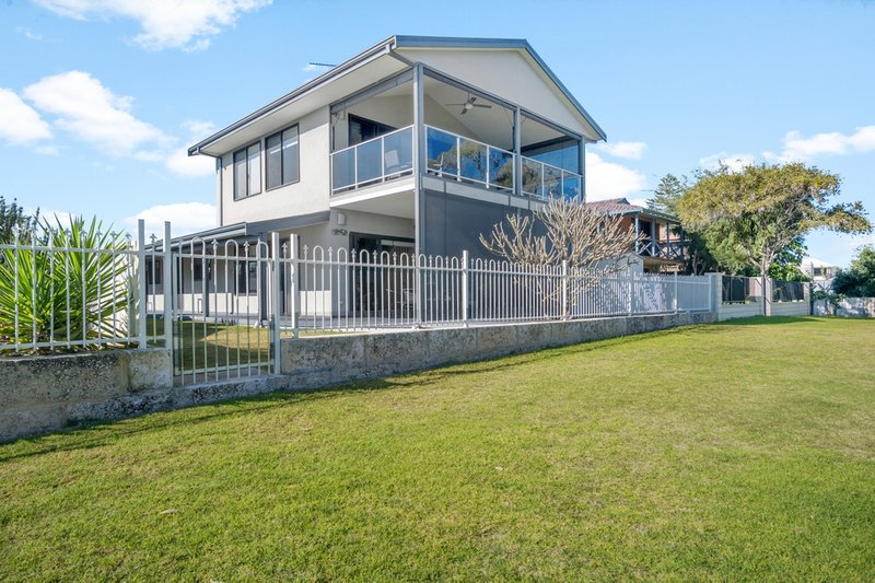 Photo - 24 Fletcher Street, Rockingham WA 6168 - Image 25