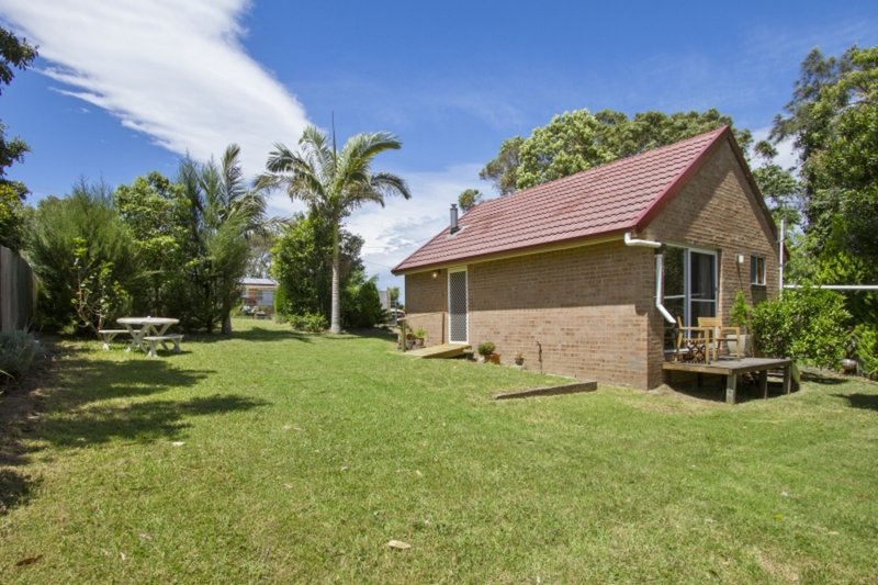 24 Forest Pde , Tomakin NSW 2537