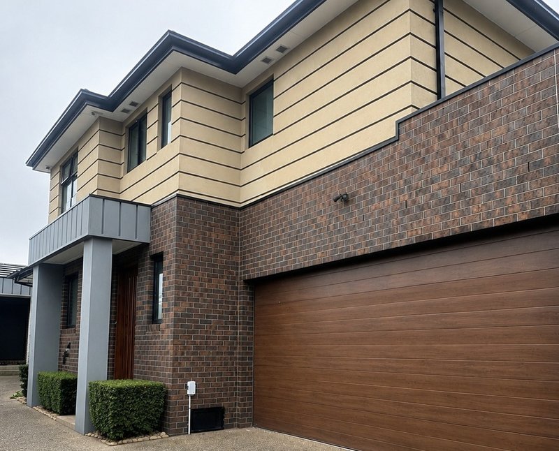 Photo - 2/4 Francis Street, Oak Park VIC 3046 - Image 5