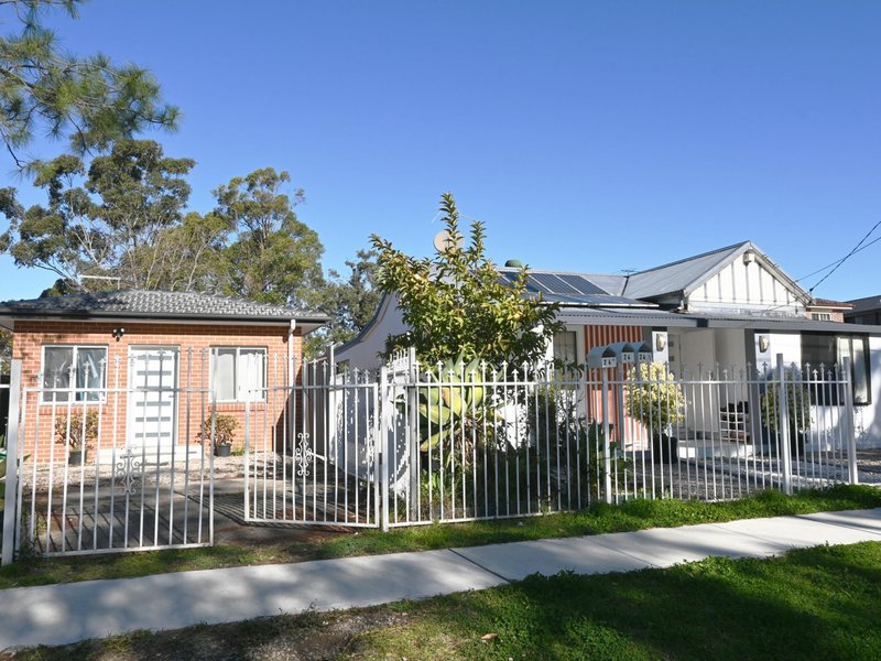 Photo - 24 Fraser Rd , Canley Vale NSW 2166 - Image 13