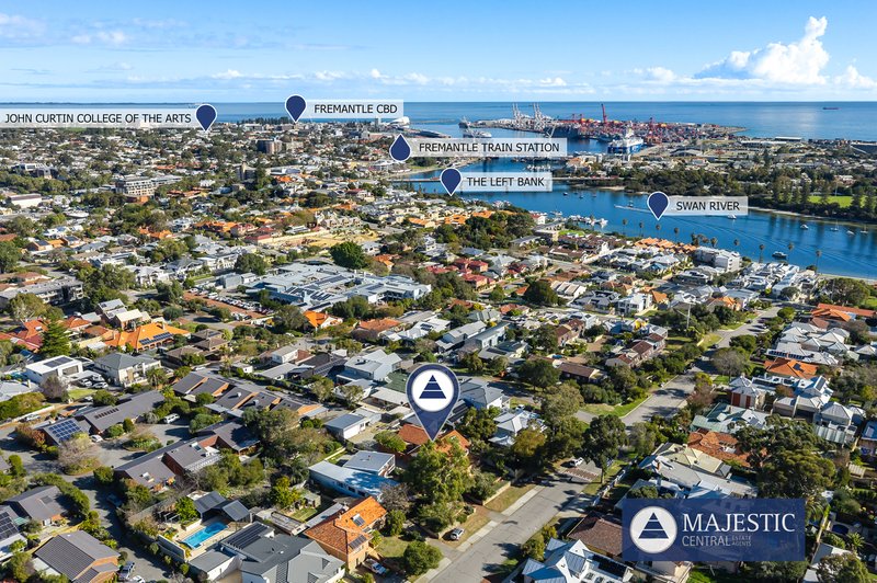 Photo - 24 Fraser Street, East Fremantle WA 6158 - Image 2