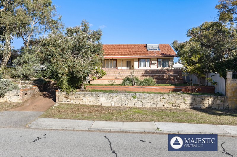 Photo - 24 Fraser Street, East Fremantle WA 6158 - Image 3