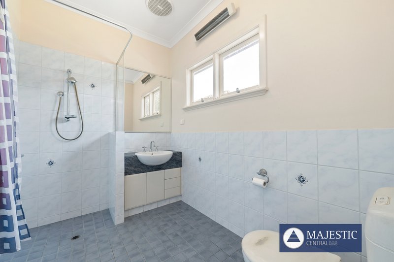 Photo - 24 Fraser Street, East Fremantle WA 6158 - Image 15