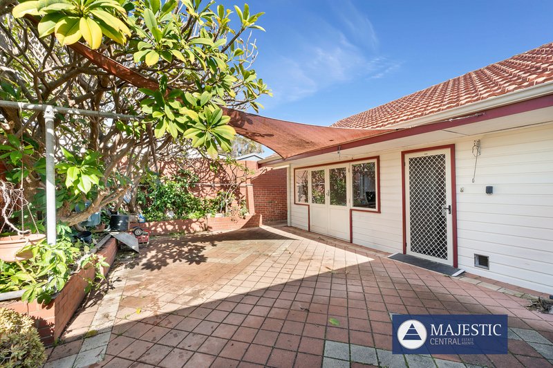 Photo - 24 Fraser Street, East Fremantle WA 6158 - Image 19