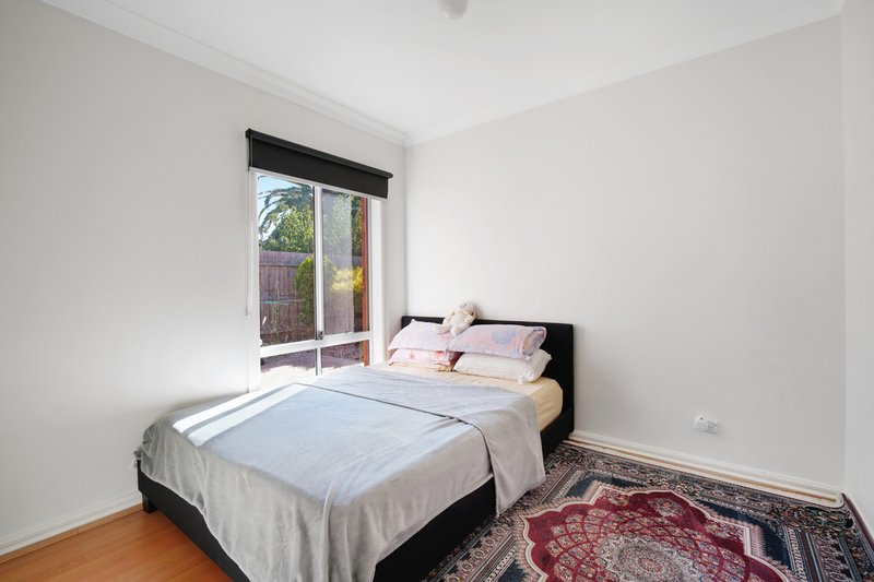 Photo - 2/4 Frederick Street, Thomastown VIC 3074 - Image 7