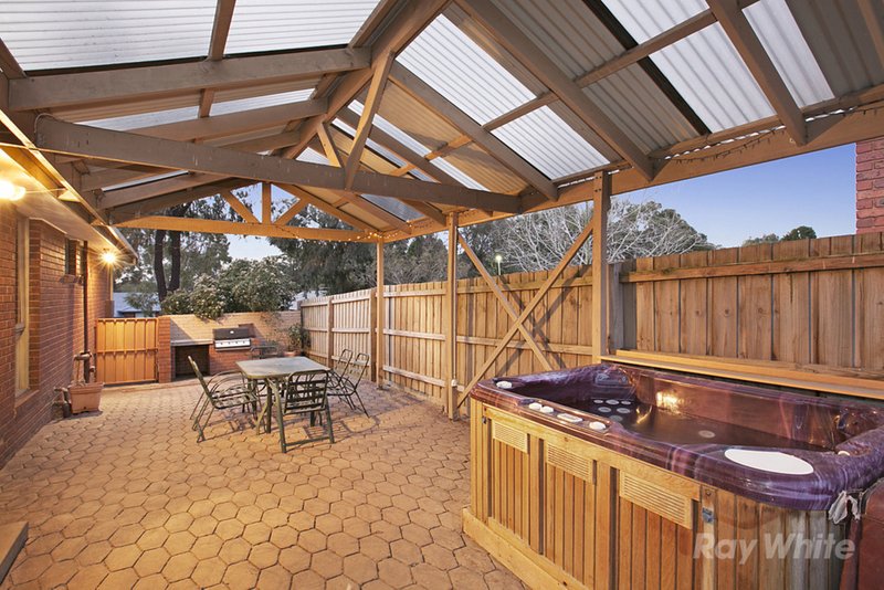 Photo - 24 Freshfield Avenue, Wantirna VIC 3152 - Image 8