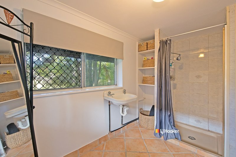 Photo - 24 Gail Street, Kallangur QLD 4503 - Image 13