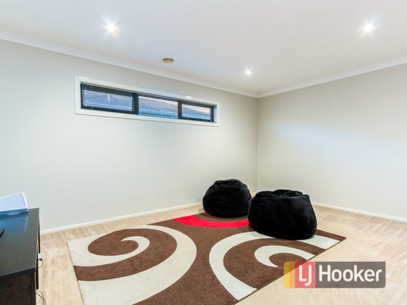 Photo - 24 Gallery Way, Pakenham VIC 3810 - Image 12