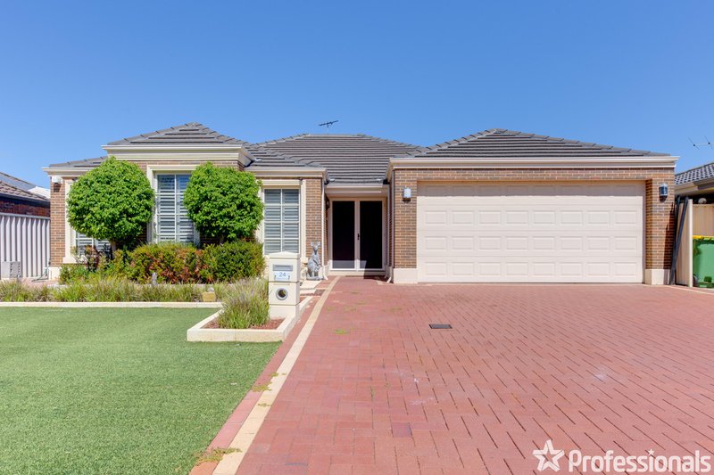 Photo - 24 Galway Gardens, Warnbro WA 6169 - Image 3