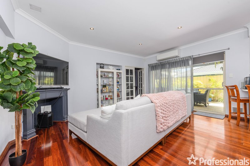 Photo - 24 Galway Gardens, Warnbro WA 6169 - Image 6