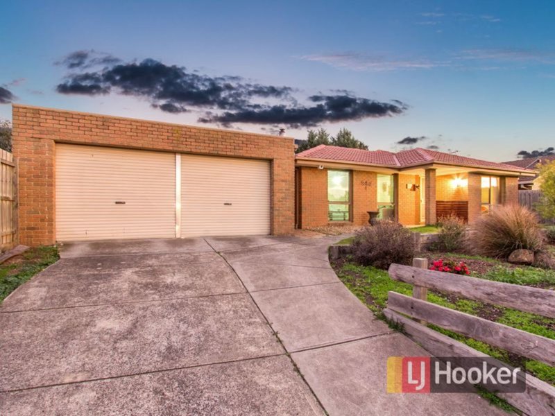 24 General Joshua Drive, Hampton Park VIC 3976