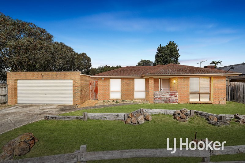 Photo - 24 General Joshua Drive, Hampton Park VIC 3976 - Image 1