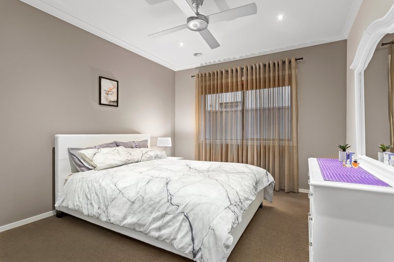 Photo - 24 Geranium Grove, Mernda VIC 3754 - Image 9