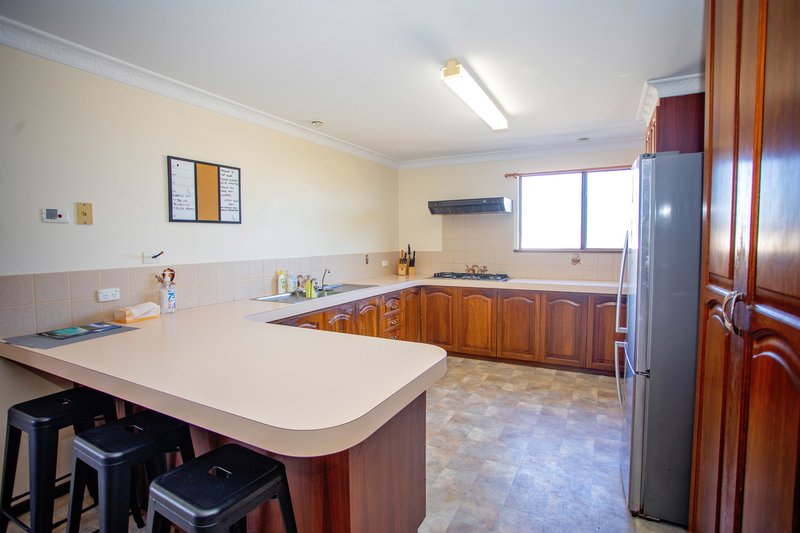 Photo - 24 Gibson Way, Hopetoun WA 6348 - Image 8