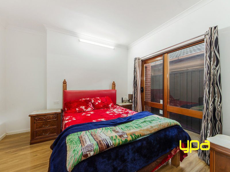 Photo - 24 Gillespie Road, St Albans VIC 3021 - Image 10