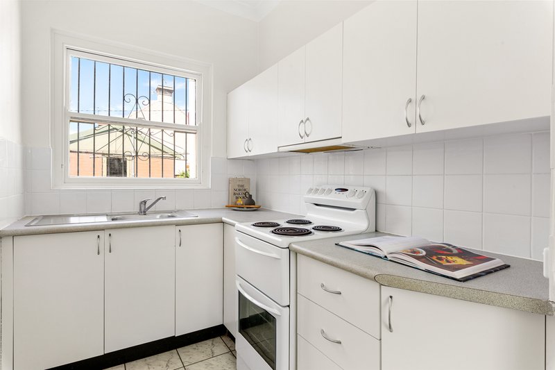 Photo - 24 Gladstone Street, Marrickville NSW 2204 - Image 4