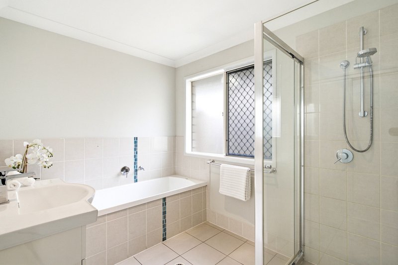 Photo - 24 Glenhaven Place, Durack QLD 4077 - Image 20