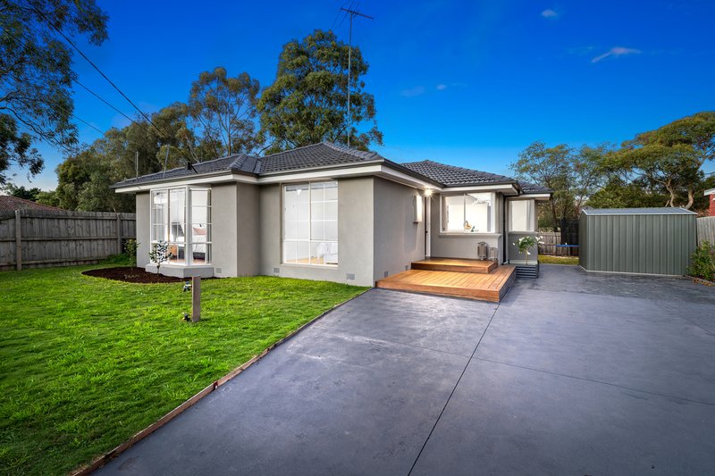 24 Glenn Crescent, Bundoora VIC 3083