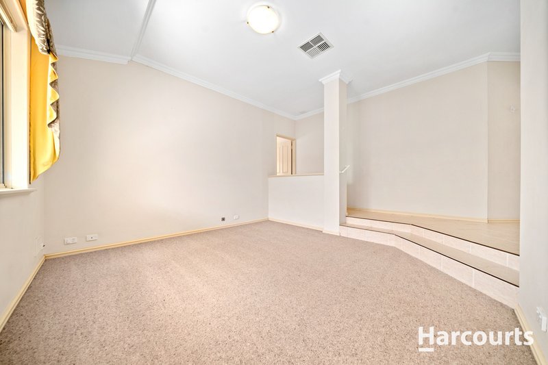 Photo - 24 Goldfinch Loop, Woodvale WA 6026 - Image 7