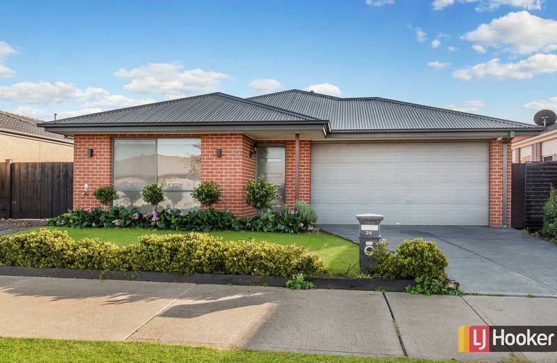 Photo - 24 Golf Links Drive, Beveridge VIC 3753 - Image 1