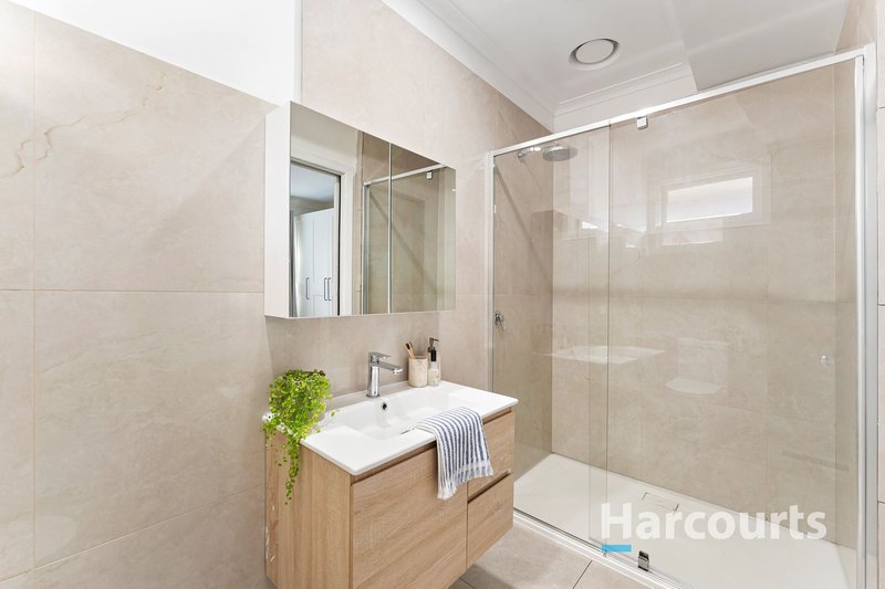 Photo - 24 Golf Road, Oakleigh South VIC 3167 - Image 11