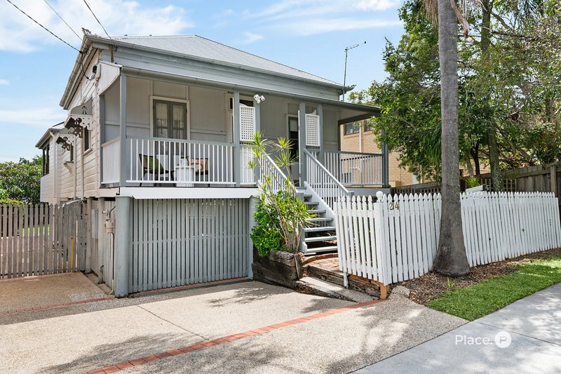 24 Gordon Street, Greenslopes QLD 4120