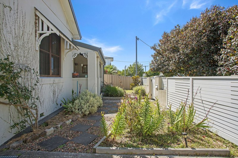 Photo - 24 Gow Street, Hamilton North NSW 2292 - Image 2