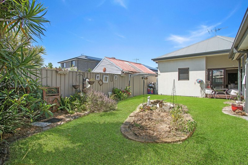 Photo - 24 Gow Street, Hamilton North NSW 2292 - Image 16