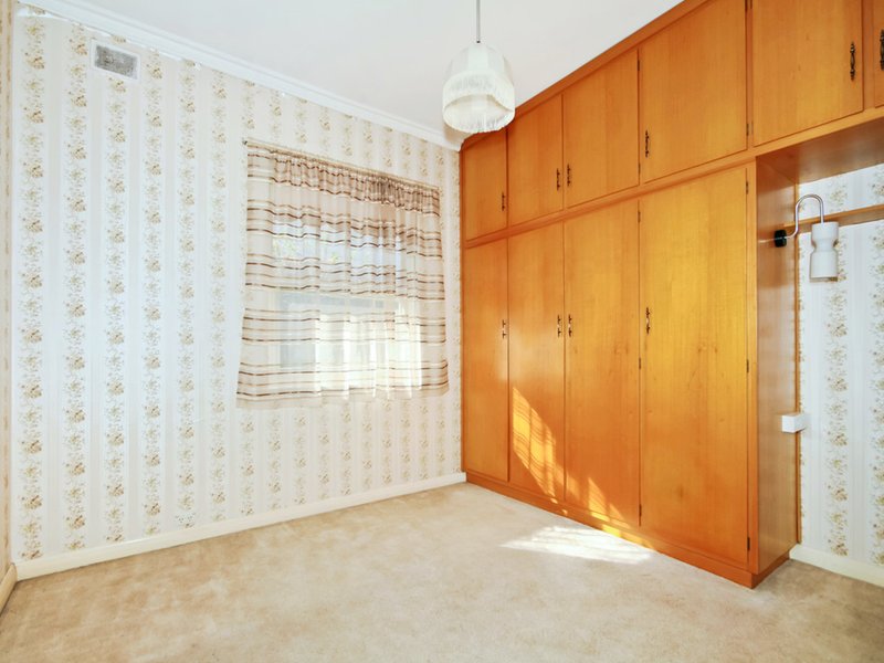 Photo - 24 Grace Road, Darlington SA 5047 - Image 7