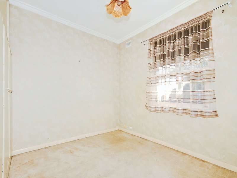 Photo - 24 Grace Road, Darlington SA 5047 - Image 8