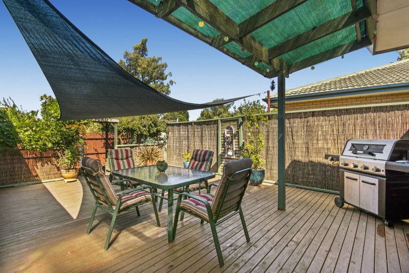 Photo - 24 Gracedale Avenue, Ringwood East VIC 3135 - Image 6