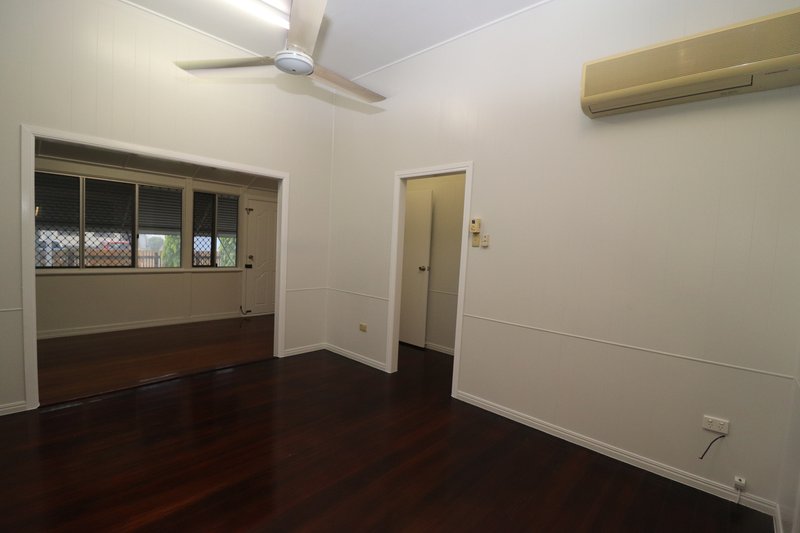 Photo - 24 Graham Street, Ayr QLD 4807 - Image 5