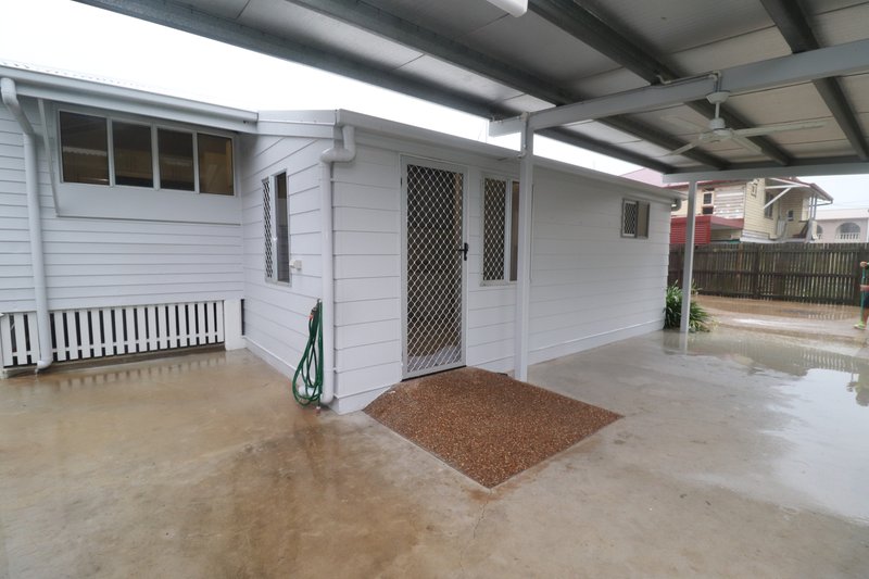 Photo - 24 Graham Street, Ayr QLD 4807 - Image 12