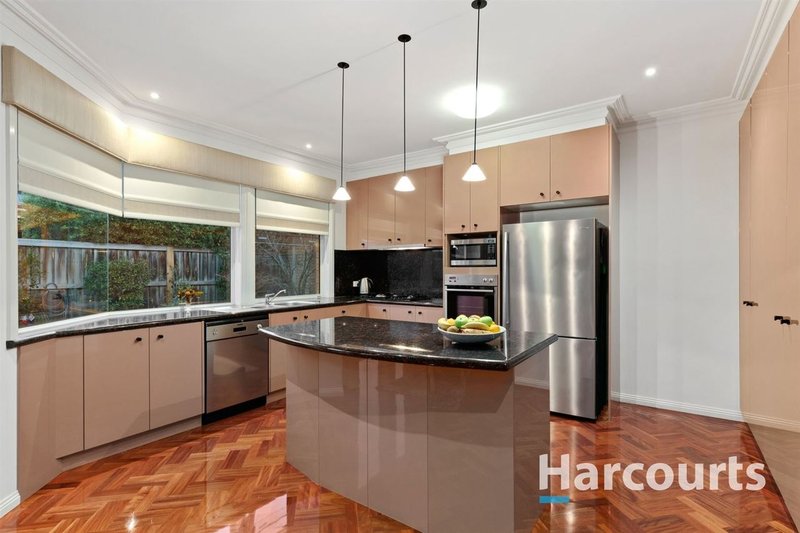 Photo - 24 Grange Drive, Lysterfield VIC 3156 - Image 8