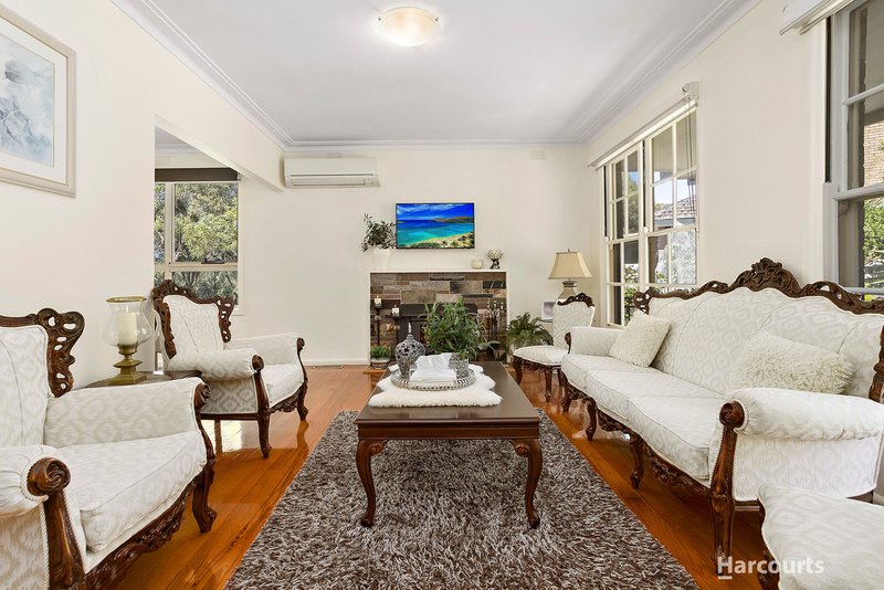 Photo - 24 Grange Park Avenue, Doncaster VIC 3108 - Image 3