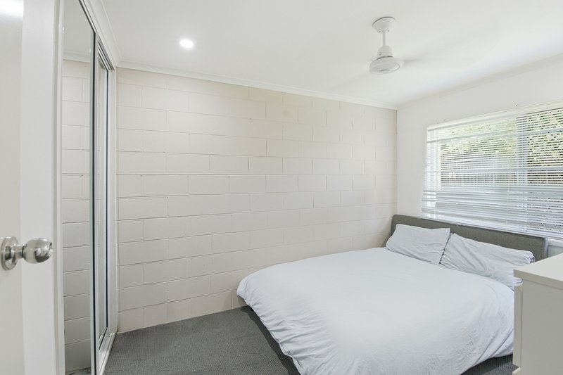 Photo - 2/4 Graves Street, North Mackay QLD 4740 - Image 5
