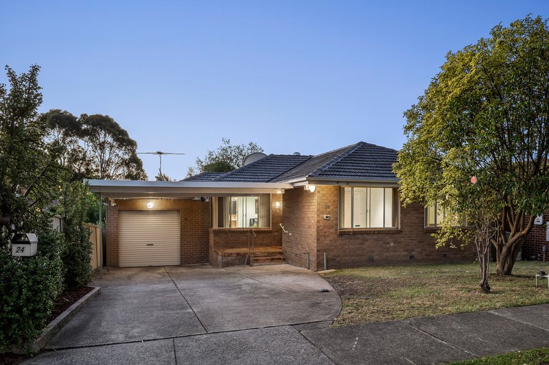 24 Greenglade Court, Blackburn North VIC 3130