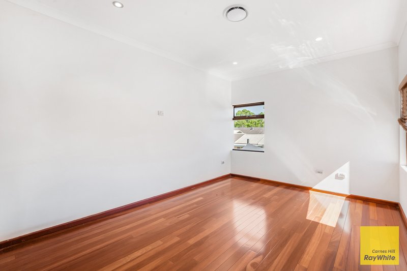 Photo - 24 Greenway Drive, West Hoxton NSW 2171 - Image 22