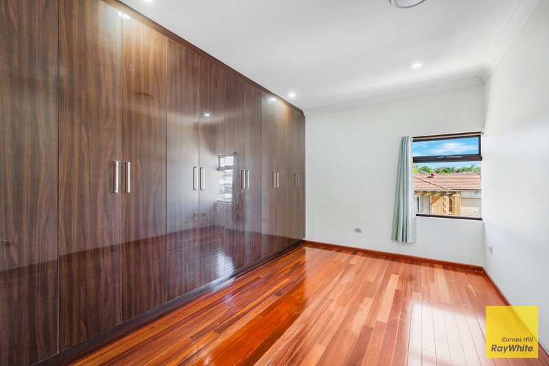 Photo - 24 Greenway Drive, West Hoxton NSW 2171 - Image 24