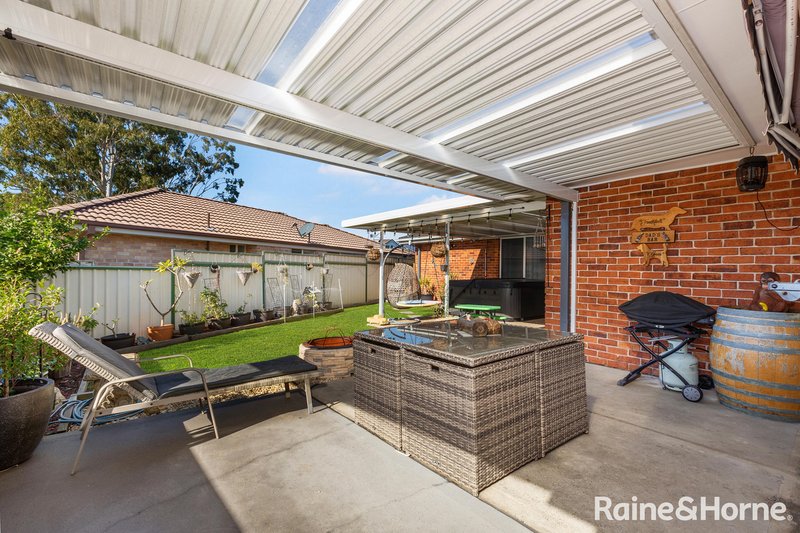 Photo - 24 Grove Place, Cameron Park NSW 2285 - Image 14