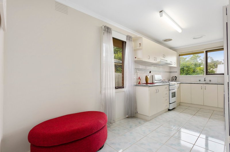 Photo - 2/4 Guest Road, Pakenham VIC 3810 - Image 3