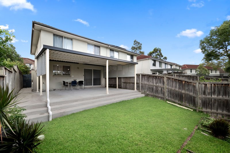 Photo - 24 Hadlow Avenue, Glenfield NSW 2167 - Image 12