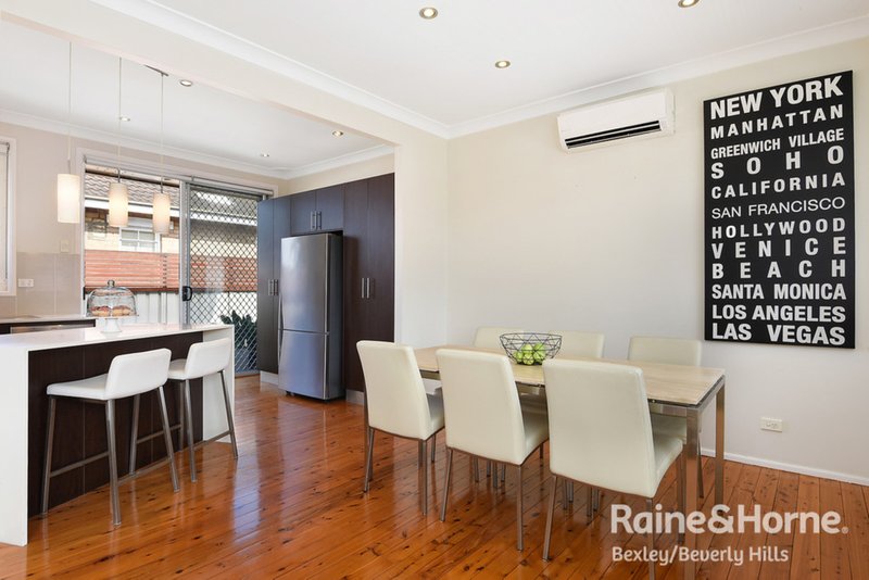 Photo - 2/4 Haig Street, Bexley NSW 2207 - Image 5