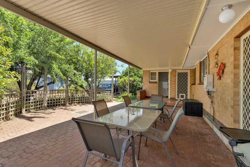 Photo - 24 Halifax Avenue, Parafield Gardens SA 5107 - Image 9