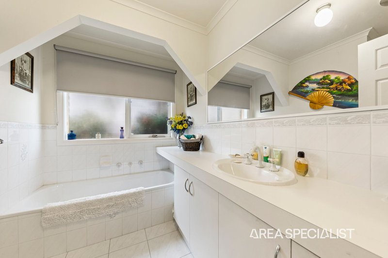 Photo - 24 Harbour Way, Blind Bight VIC 3980 - Image 11