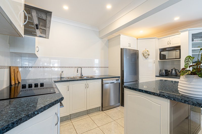 Photo - 2/4 Harry Street, Zillmere QLD 4034 - Image 6