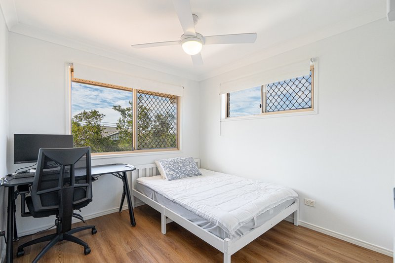 Photo - 2/4 Harry Street, Zillmere QLD 4034 - Image 8